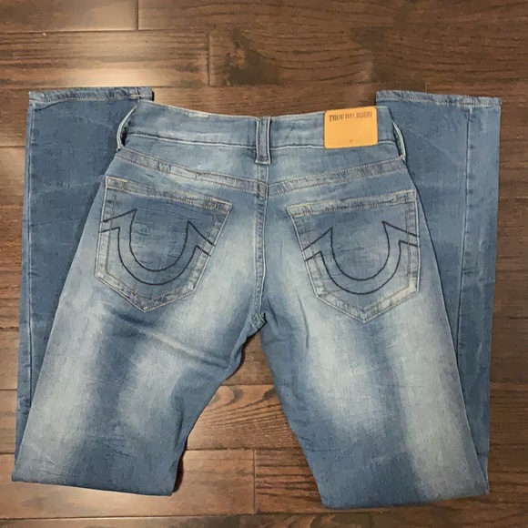 True Religion Relaxed Slim Jeans (Size: 28) - Picture 3 of 9